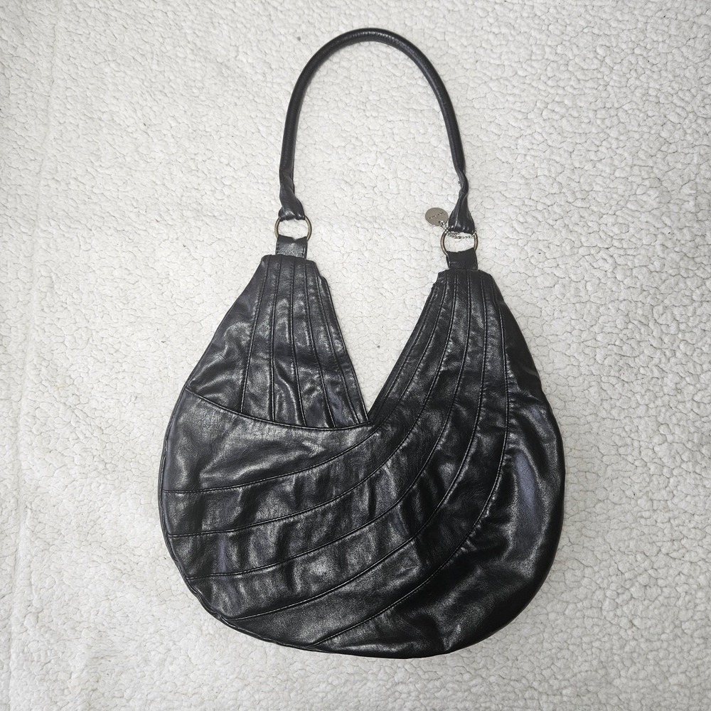 Lulu Black leather Purse, Handbag, Y2K, Shoulder Strap Croissant Shaped